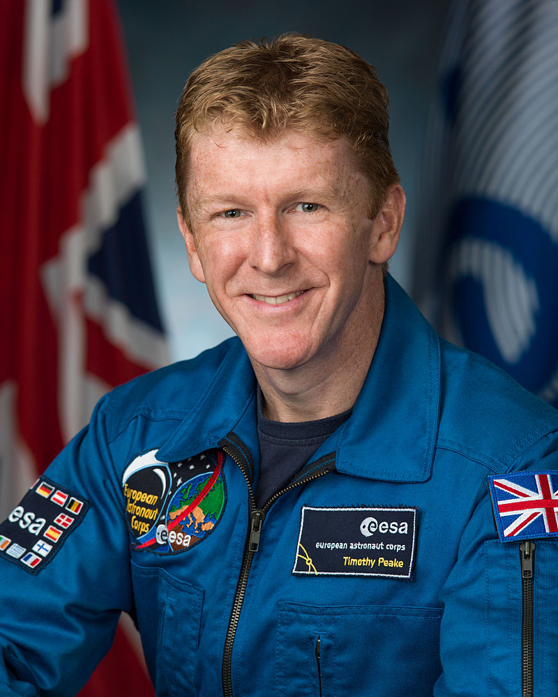 Timothy_Peake,_official_portrait (NASA Robert Markowitz)